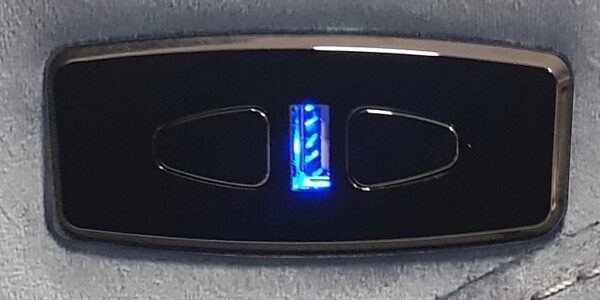 Кресло NEPTUN M (с функцией массажа) velvet синий Bluvel 86Â â€” Ð¸Ð·Ð¾Ð±Ñ€Ð°Ð¶ÐµÐ½Ð¸Ðµ 6